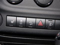 2013款 3.6L 撒哈拉两门版 4座