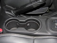 2013款 3.6L 撒哈拉两门版 4座