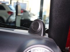 2013款 3.6L 撒哈拉两门版 4座