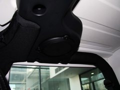 2013款 3.6L 撒哈拉两门版 4座