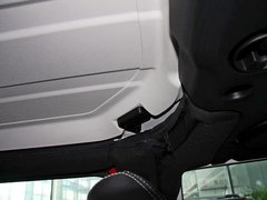 2013款 3.6L 撒哈拉两门版 4座