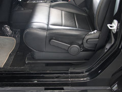 2013款 3.6L 撒哈拉两门版 4座
