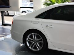 奥迪S8 2013款 4.0TFSI quattro