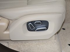 2013款 3.0TD V6 Vogue 