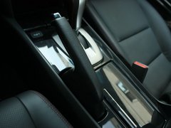 雅阁 2013款 2.0L 自动 SE