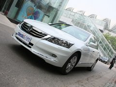 2013款 2.0L 自动 SE