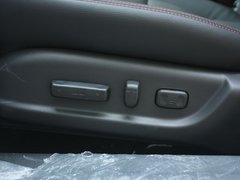 2013款 2.0L 自动 SE