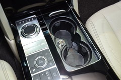 2013款 5.0L V8 NA Vogue SE 5座