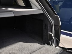 2013款 5.0L V8 NA Vogue SE 5座