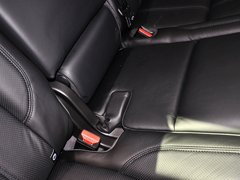 2013款 5.0L V8 NA Vogue SE 5座