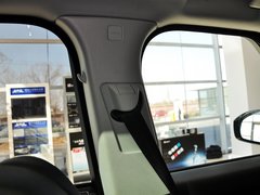 2013款 5.0L V8 NA Vogue SE 5座