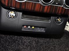 2013款 5.0L V8 NA Vogue SE 5座