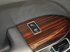 2013款 5.0L V8 NA Vogue SE 5座