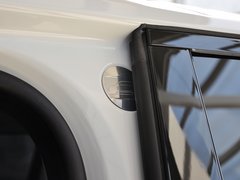 2013款 5.0L V8 NA Vogue SE 5座