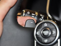 2013款 5.0L V8 NA Vogue SE 5座