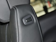 2013款 5.0L V8 NA Vogue SE 5座