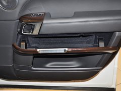 2013款 5.0L V8 NA Vogue SE 5座