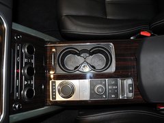 2013款 5.0L V8 NA Vogue SE 5座