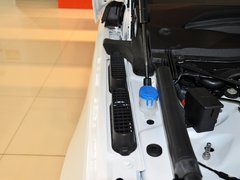 2013款 5.0L V8 NA Vogue SE 5座