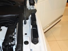 2013款 5.0L V8 NA Vogue SE 5座