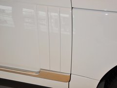 2013款 5.0L V8 NA Vogue SE 5座