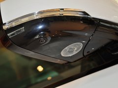 2013款 5.0L V8 NA Vogue SE 5座