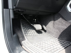 2013款 5.0L V8 NA Vogue SE 5座