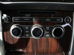 2013款 5.0L V8 NA Vogue SE 5座