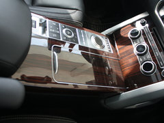 2013款 5.0L V8 NA Vogue SE 5座