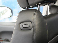 2013款 5.0L V8 NA Vogue SE 5座