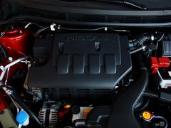 2012款 XL 1.6L 自动 尊贵版