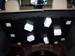 2012款 XL 1.6L 自动 尊贵版