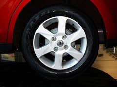 2012款 XL 1.6L 自动 尊贵版