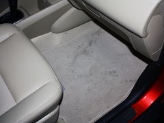 2012款 XL 1.6L 自动 尊贵版