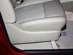2012款 XL 1.6L 自动 尊贵版