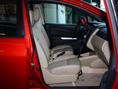 2012款 XL 1.6L 自动 尊贵版