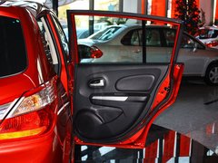 2012款 XL 1.6L 自动 尊贵版