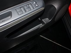 2012款 XL 1.6L 自动 尊贵版