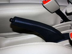 2012款 XL 1.6L 自动 尊贵版