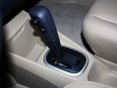 2012款 XL 1.6L 自动 尊贵版