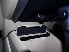 2012款 XL 1.6L 自动 尊贵版