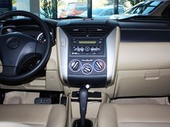 2012款 XL 1.6L 自动 尊贵版