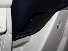 2012款 XL 1.6L 自动 尊贵版