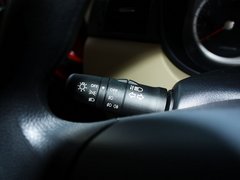 2012款 XL 1.6L 自动 尊贵版