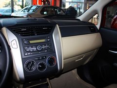 2012款 XL 1.6L 自动 尊贵版