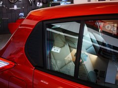 2012款 XL 1.6L 自动 尊贵版
