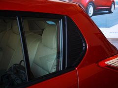 2012款 XL 1.6L 自动 尊贵版