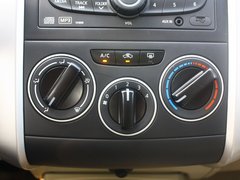 2012款 XL 1.6L 手动 尊贵版