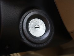 2012款 XL 1.6L 手动 尊贵版
