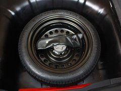 2012款 XL 1.6L 手动 尊贵版